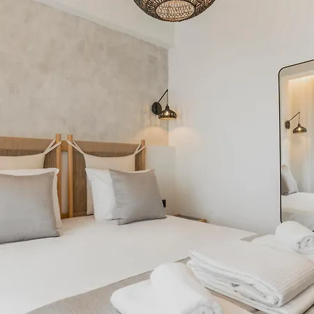 Limani Apartment *
