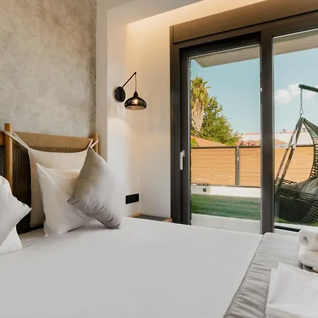 Limani Apartment