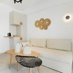 Apartment Limani