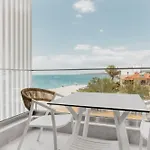 Apartment Limani