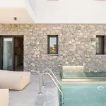Apartment Limani