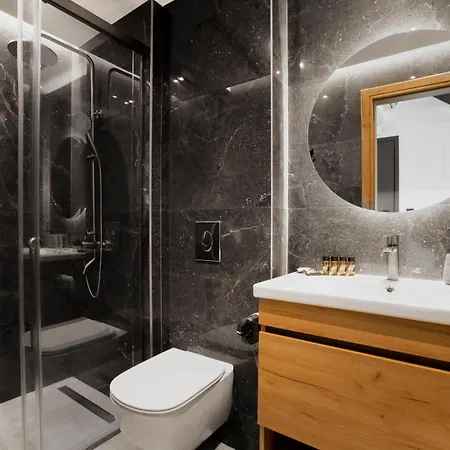 Limani 아파트 니키티